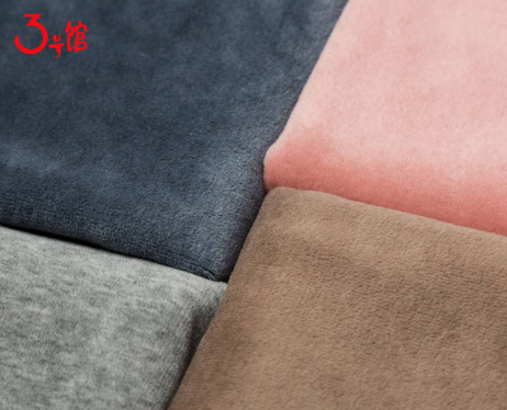 天鵝絨<a href=http://www.qdjinfule.com/ target='_blank'>面料</a>的優(yōu)缺點(diǎn)？能水洗嗎？