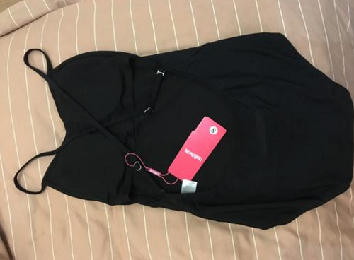 泳裝<a href=http://www.qdjinfule.com/ target='_blank'>面料</a>種類(lèi)有哪些？泳裝面料有什么特點(diǎn)？