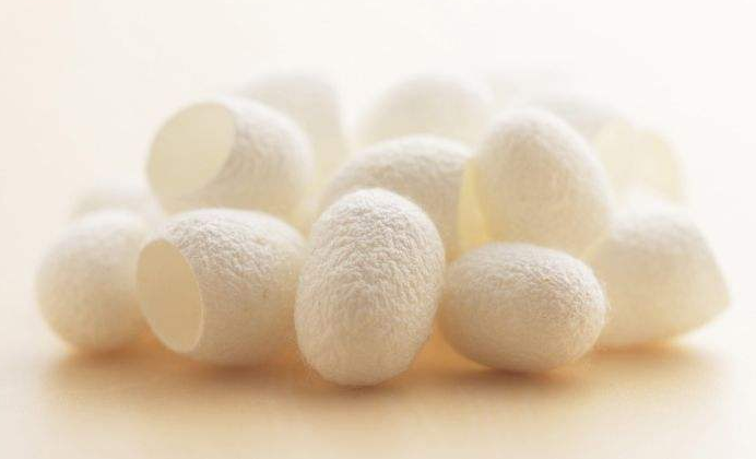 桑蠶絲<a href=http://www.qdjinfule.com/ target='_blank'>面料</a>的洗滌方式